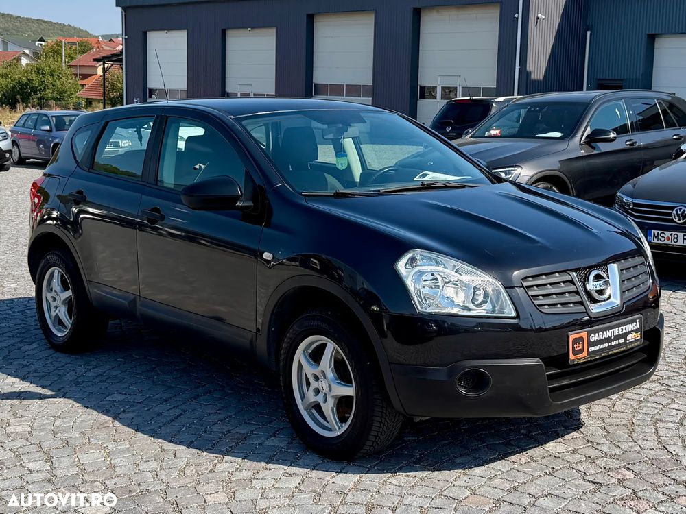 Nissan Qashqai - 2