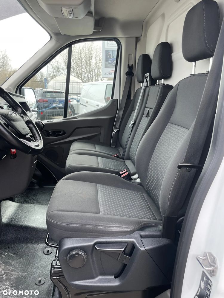 Ford Transit - 8