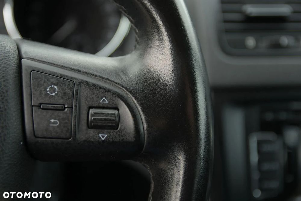 Skoda Yeti 2.0 TDI 4x4 AllDrive - 23