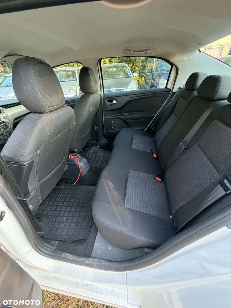 Peugeot 301 1.6 BlueHDi Active - 5