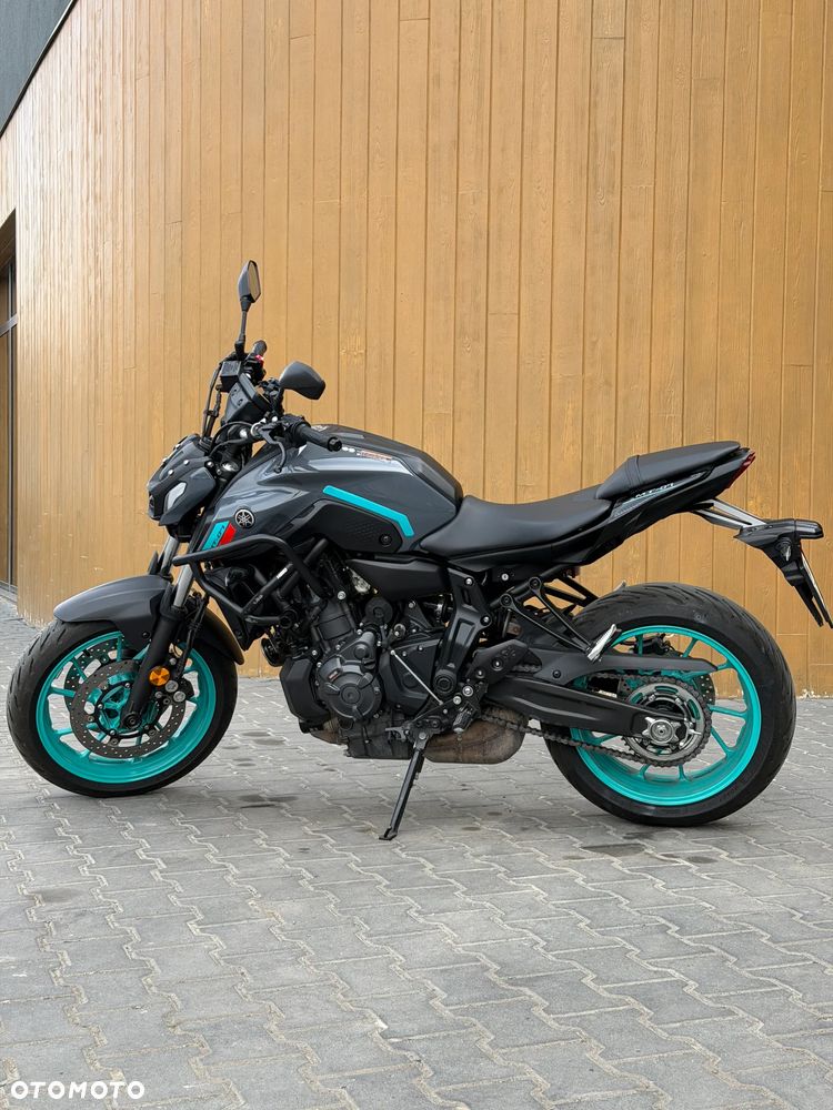 Yamaha MT - 2
