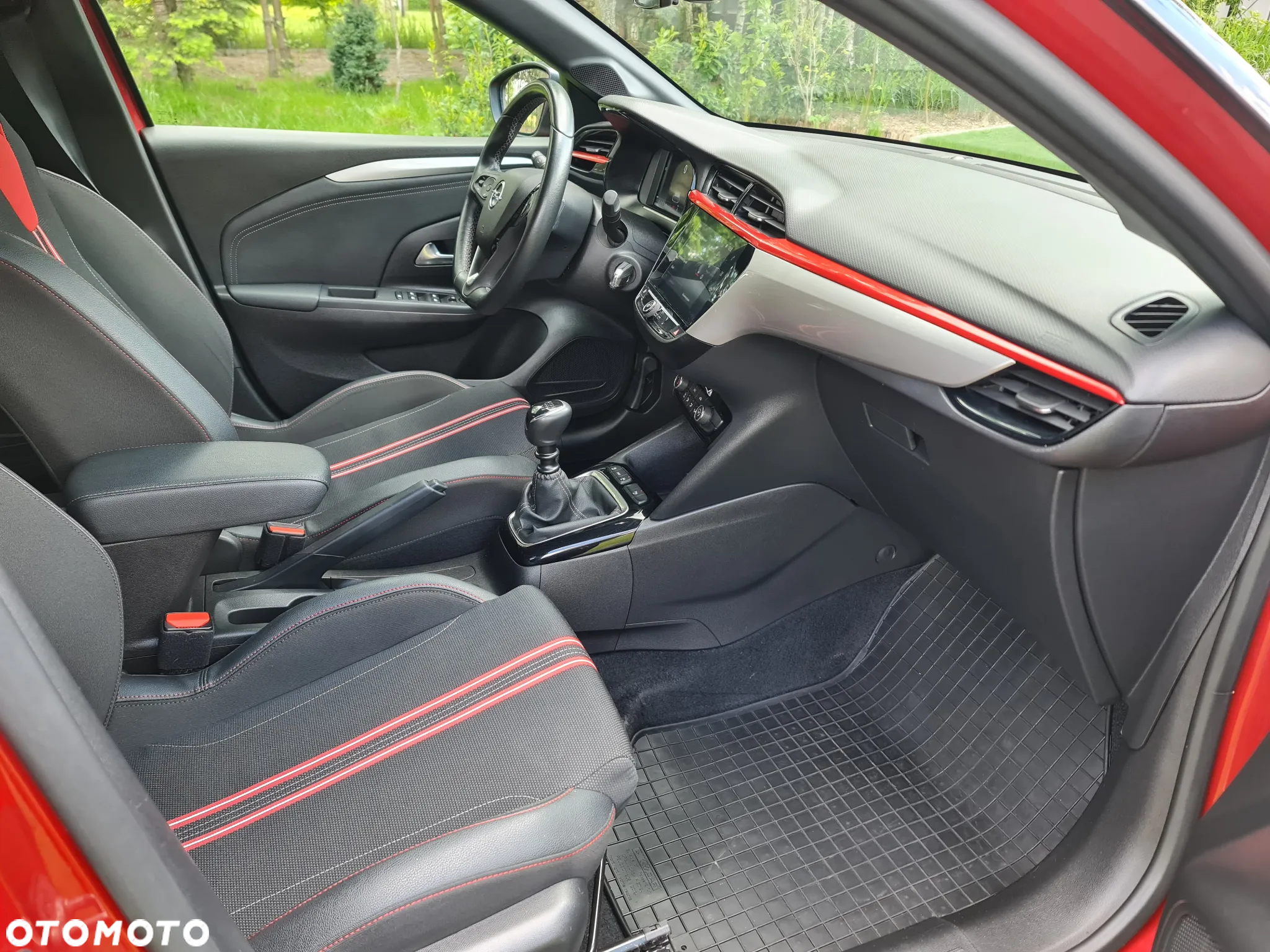 Opel Corsa 1.2 GS Line S&S - 13