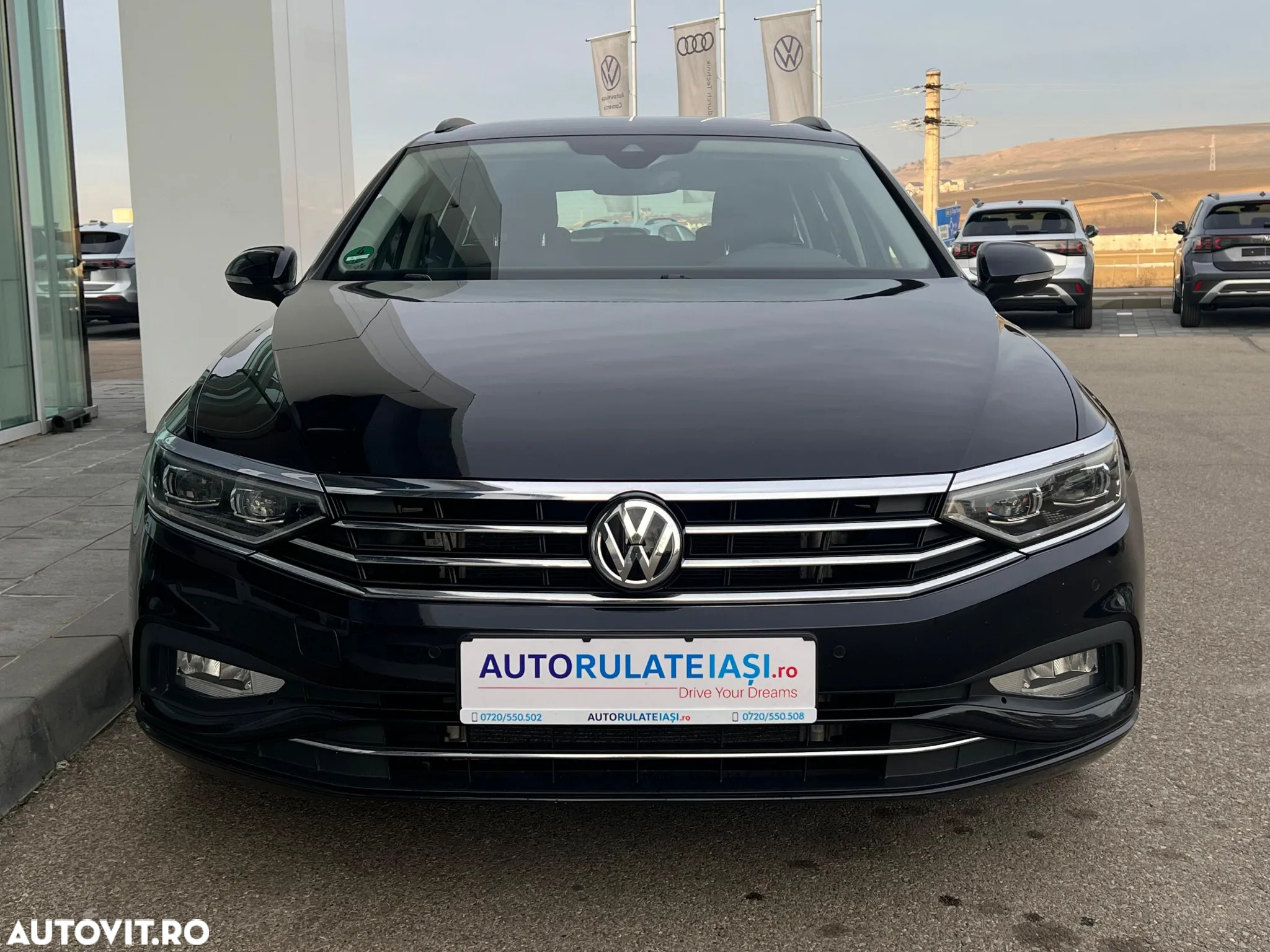 Volkswagen Passat Variant 2.0 TDI DSG Elegance - 9