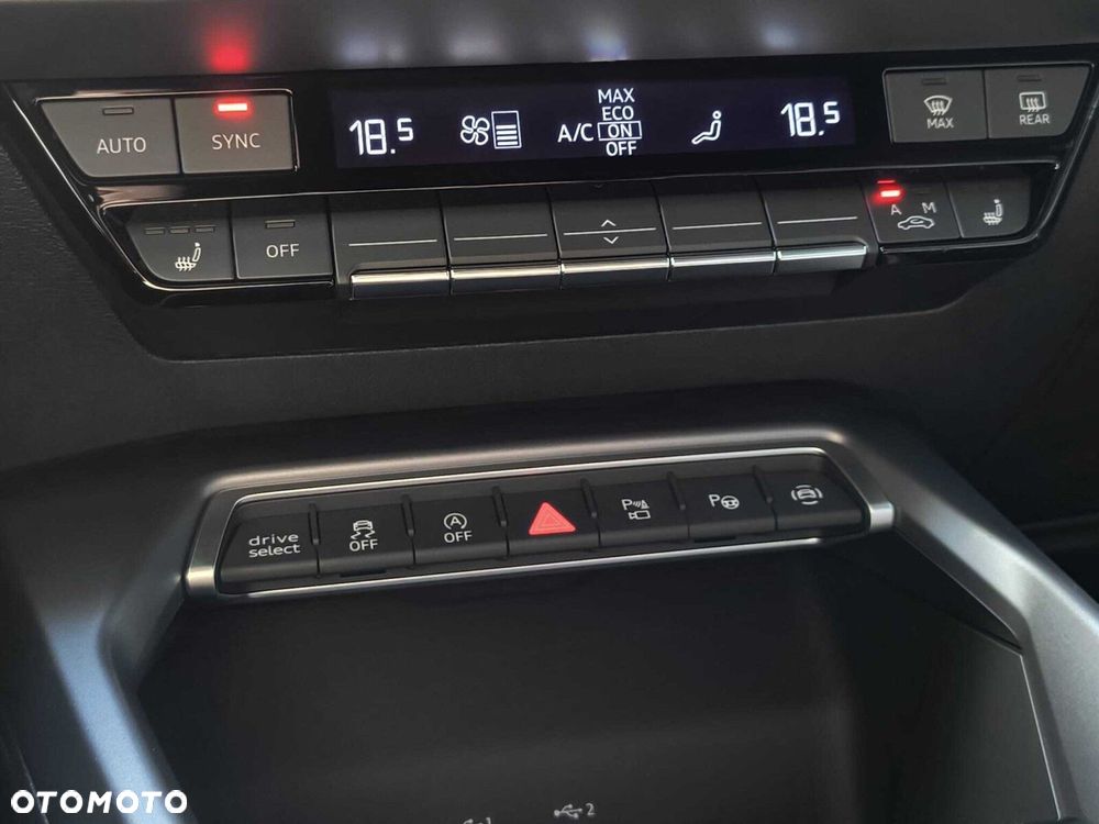 Audi A3 Limousine 35 TFSI mHEV Advanced S tronic - 30