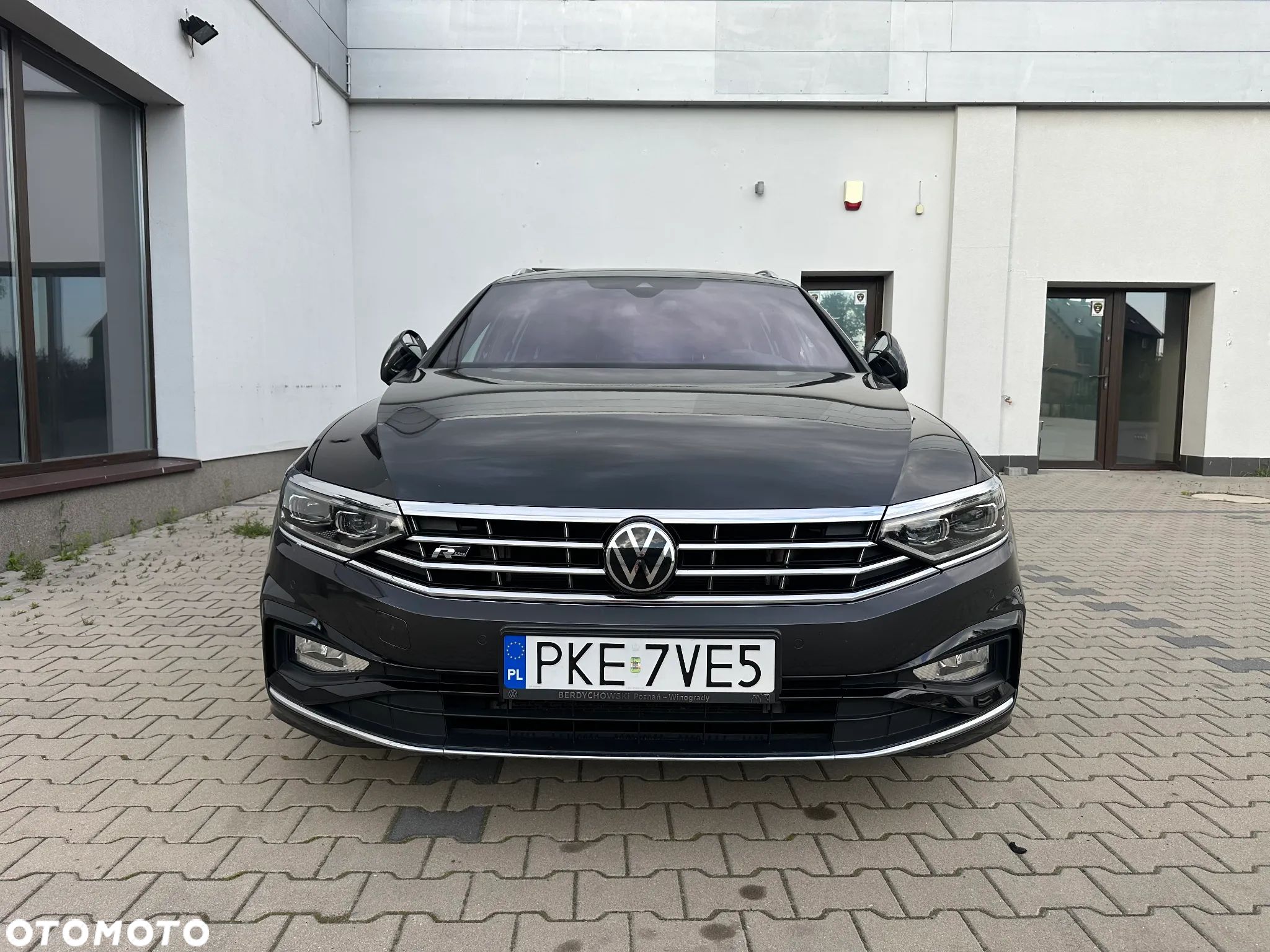 Volkswagen Passat 2.0 TDI SCR R-Line Plus DSG - 1