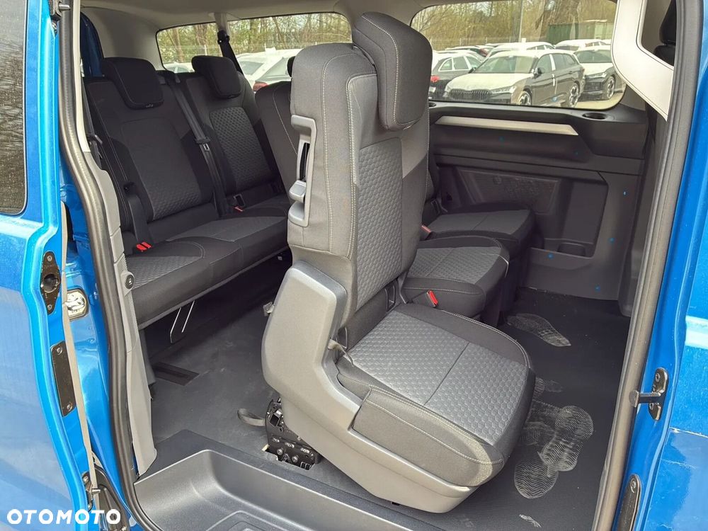 Volkswagen Caravelle 2.0 TDI L2 Life - 16