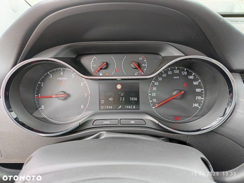 Opel Crossland - 14