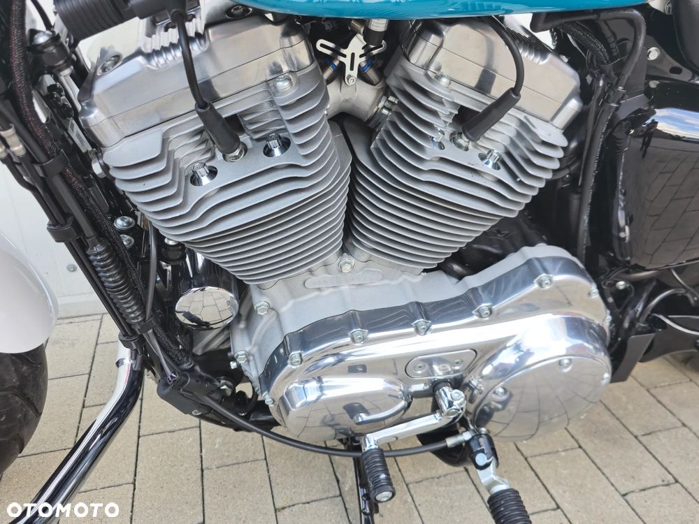 Harley-Davidson Sportster Low 883L - 9