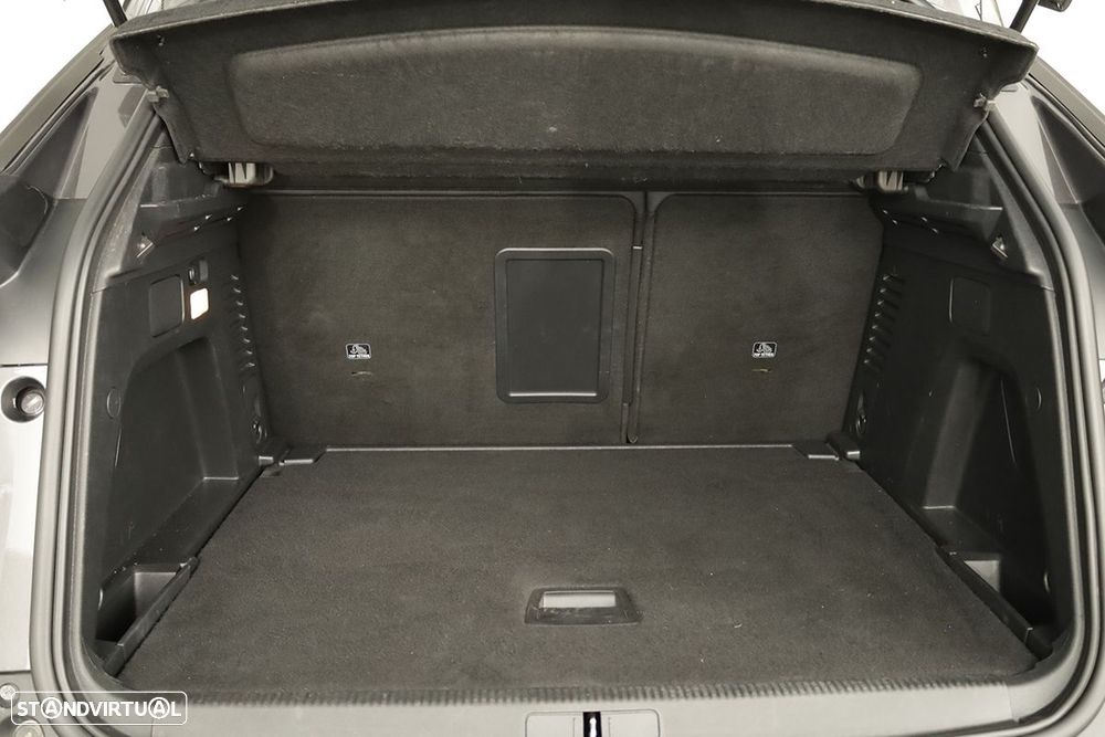 Peugeot 3008 1.2 PureTech Allure Pack - 25