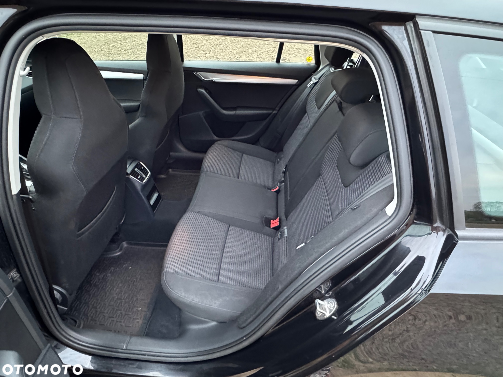 Skoda Octavia 2.0 TDI Style DSG - 12