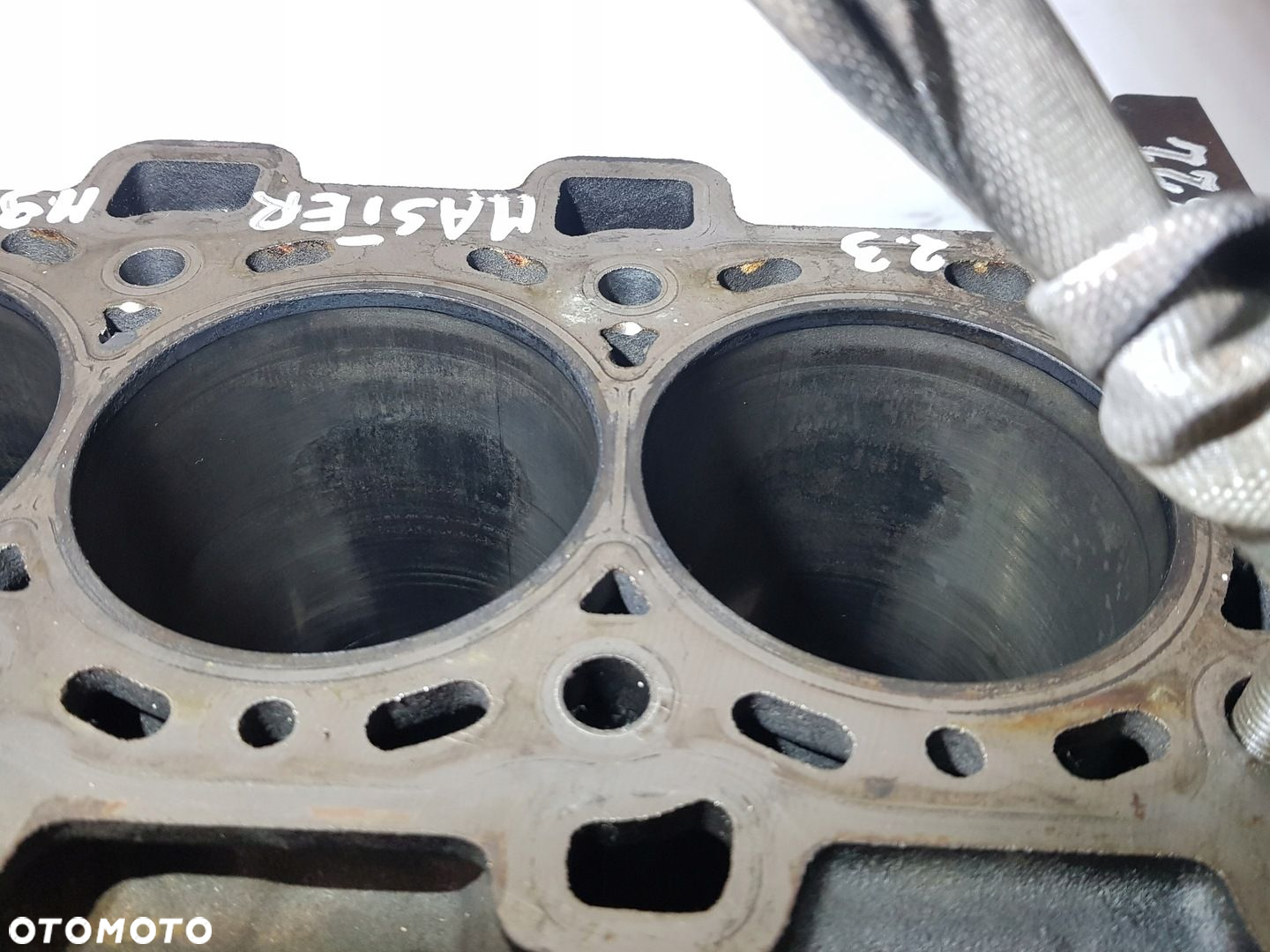 BLOK SILNIKA RENAULT MASTER III 2.3 DCI BI TURBO M9TF716 - 7