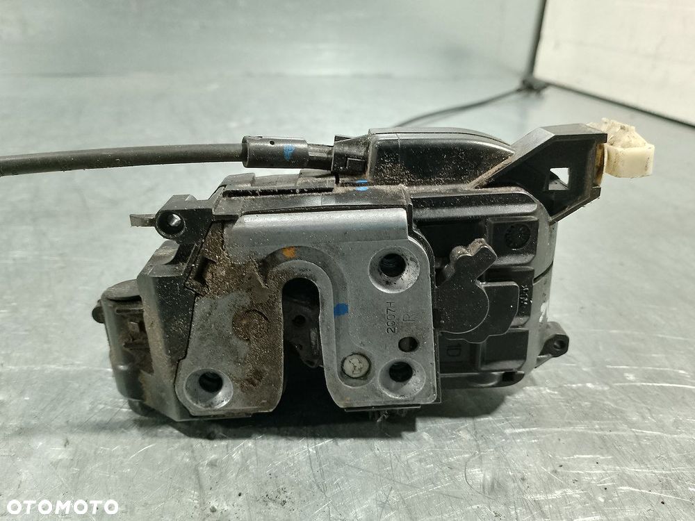 ZAMEK DRZWI PRAWY PRZÓD RENAULT CLIO III ( 05-13 ) 300126-F - 2