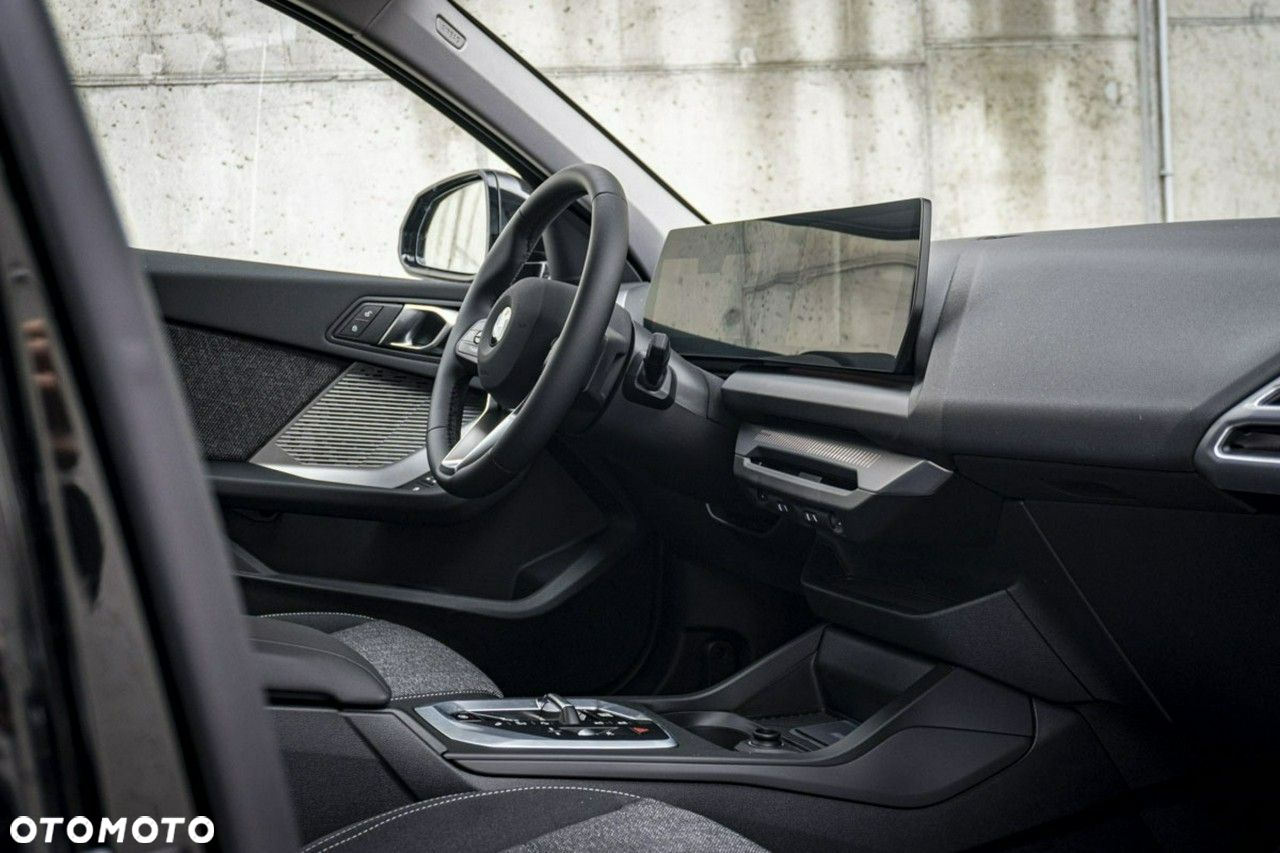 BMW Seria 1 - 19