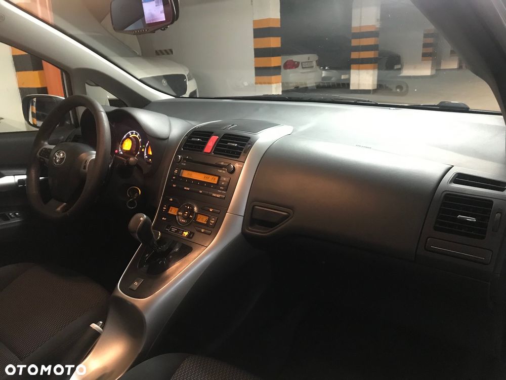 Toyota Auris 1.6 Premium MM - 12