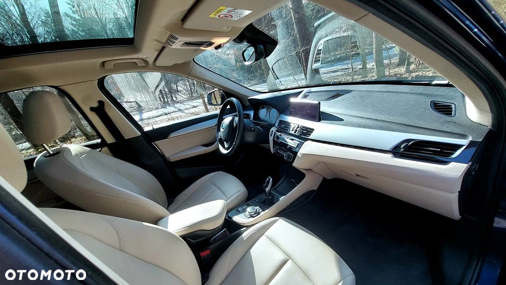 BMW X1 sDrive16d - 9
