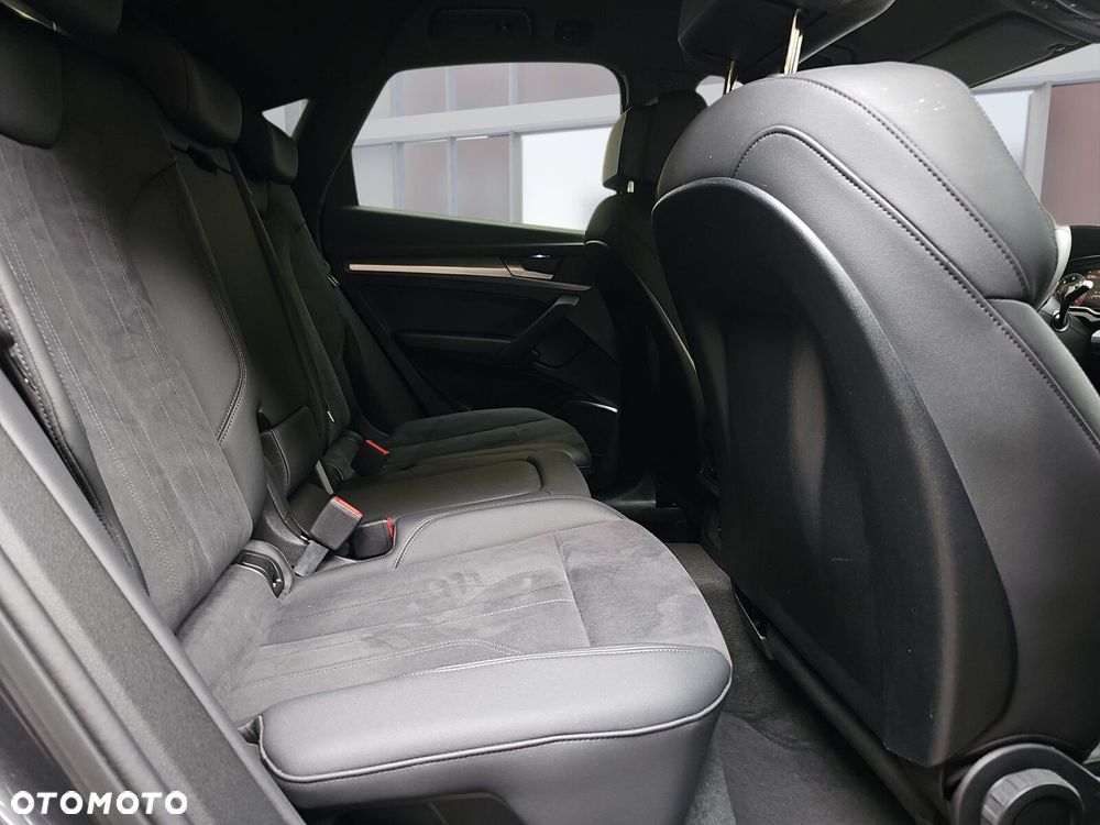 Audi Q5 Sportback - 12