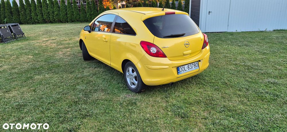 Opel Corsa 1.2 16V 111 - 4
