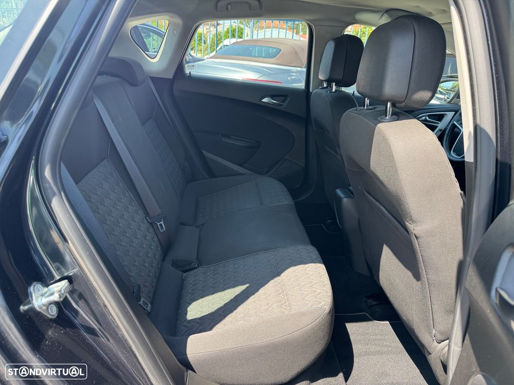 Opel Astra 1.3 CDTi Executive - 28