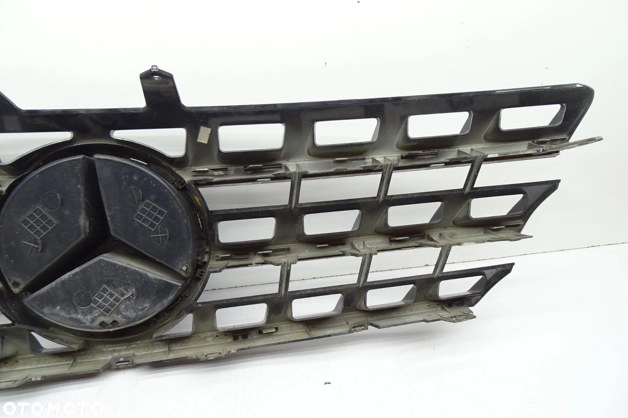 Mercedes ML W164 LIFT Grill Atrapa chłodnicy A1648880923 - 7