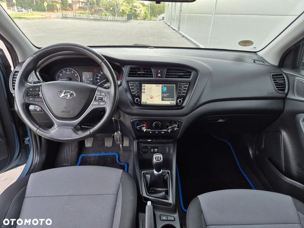 Hyundai i20 1.2 Elegant - 22