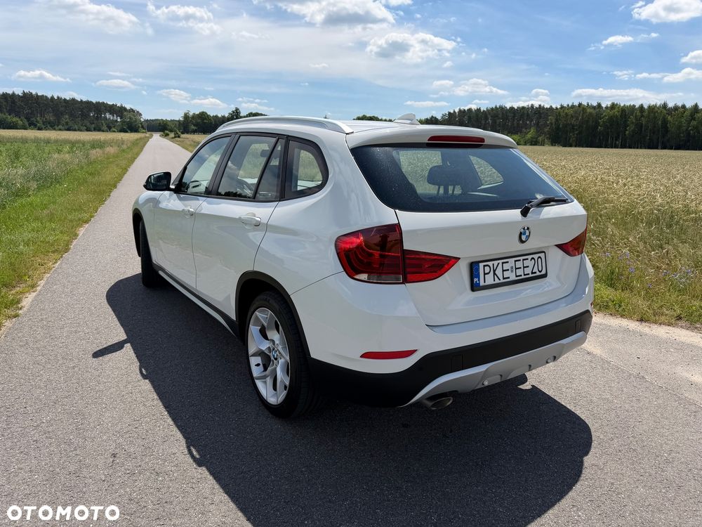 BMW X1 sDrive18d xLine - 10