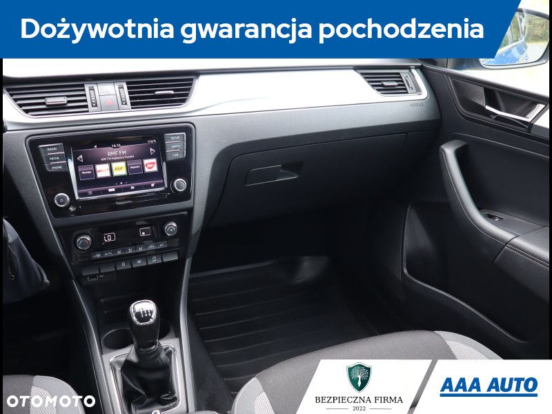 Skoda RAPID - 9