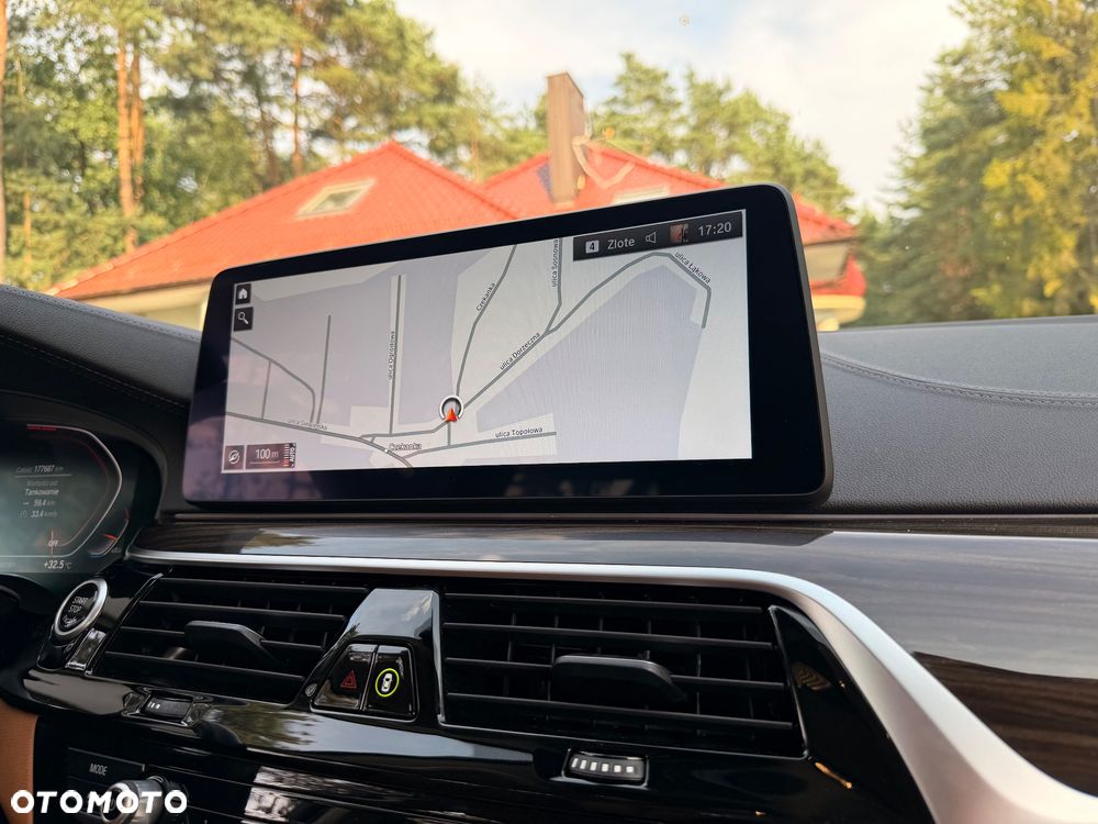 BMW Seria 5 520d Luxury Line - 10