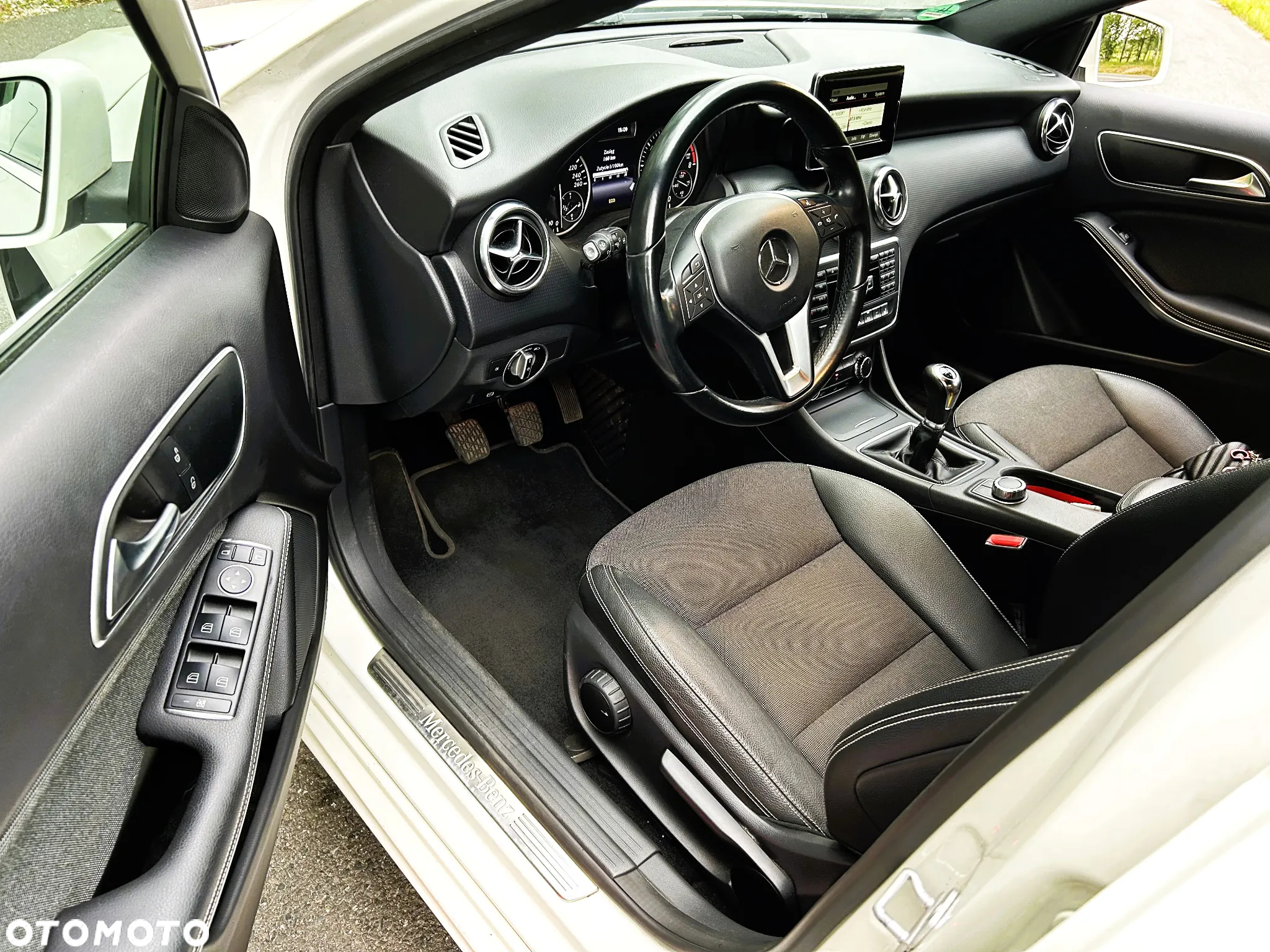 Mercedes-Benz Klasa A 180 - 8