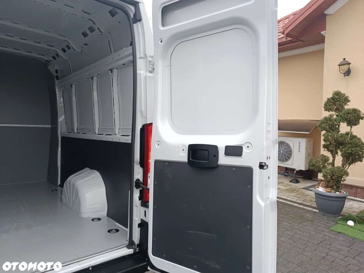 Fiat Ducato Max Brygadowy 7-osobowy 2.3 180ps. - 32