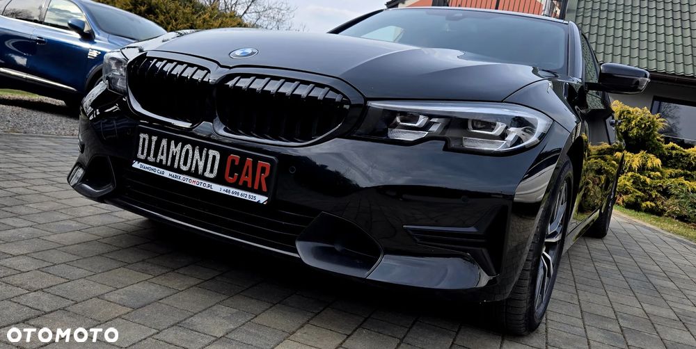 BMW Seria 3 320d xDrive Sport Line Shadow sport - 4