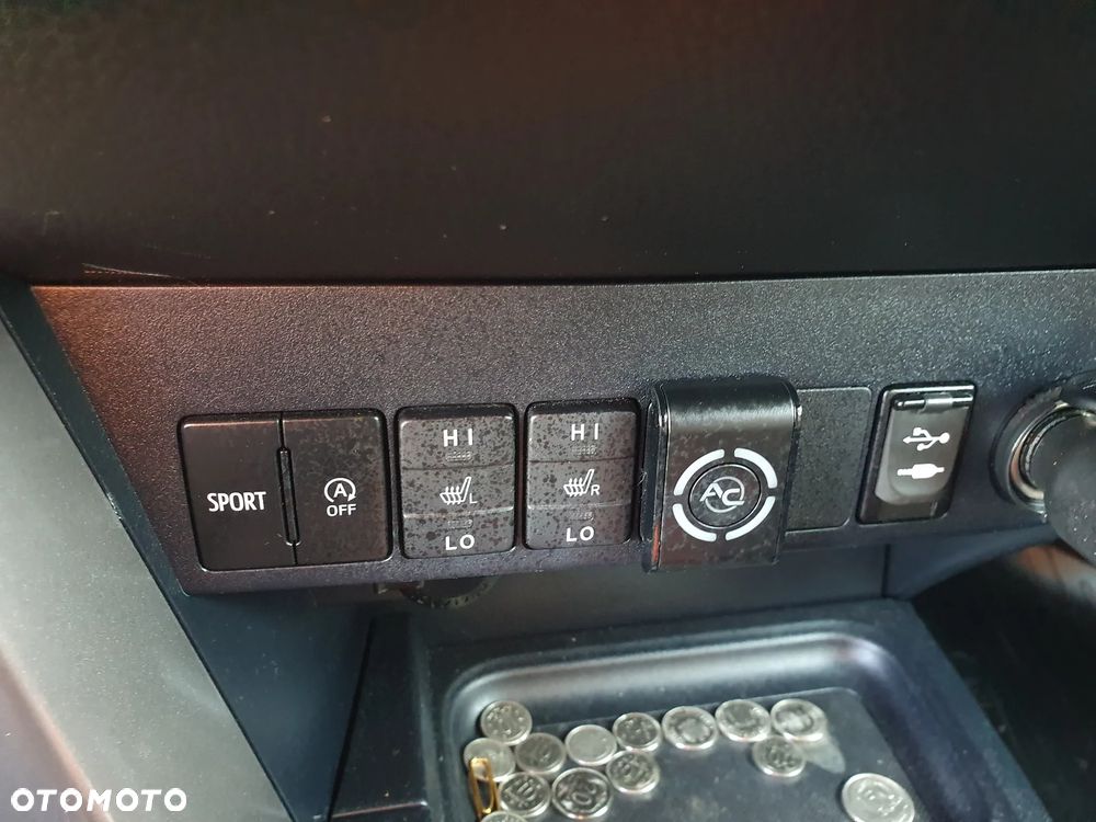 Toyota RAV4 2.0 Premium 4x4 - 18