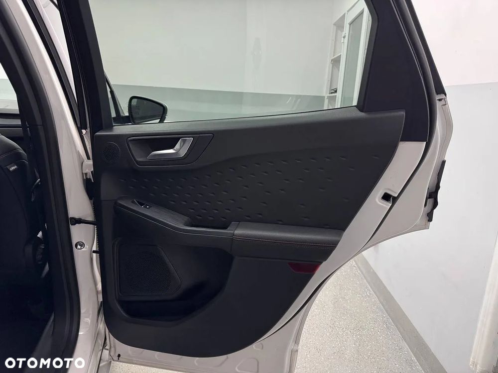 Ford Kuga 1.5 EcoBlue FWD ST-Line - 27