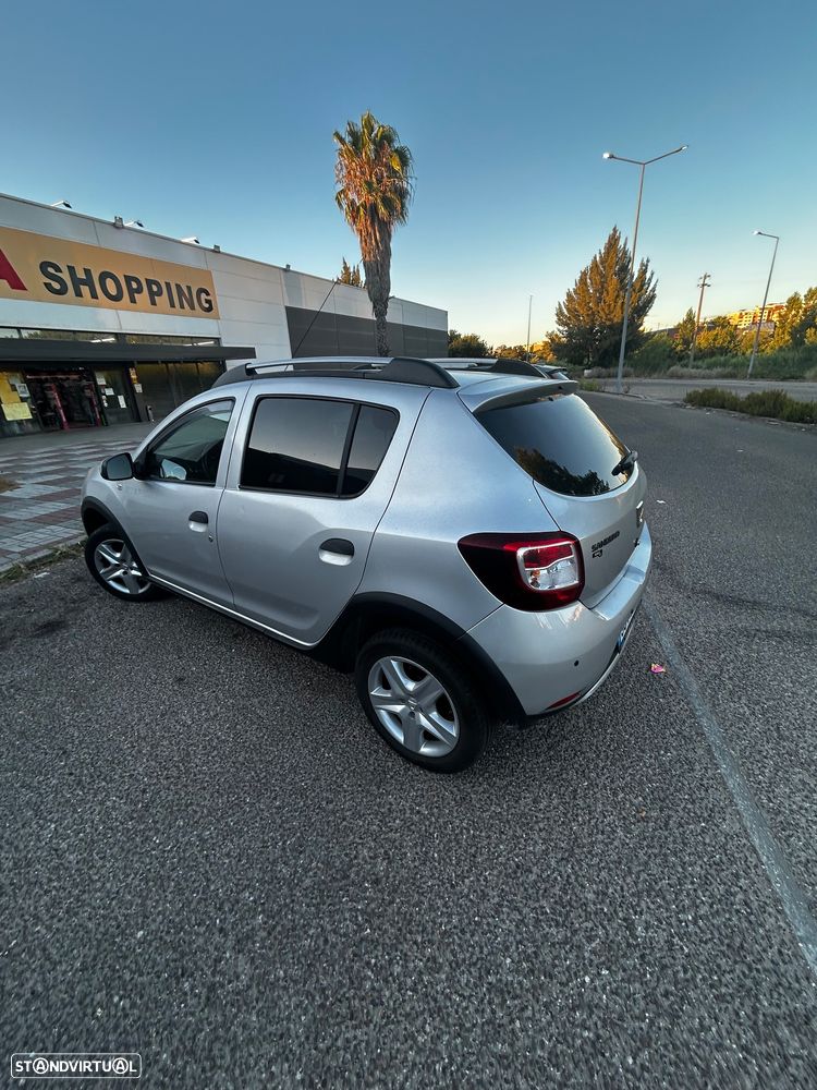 Dacia Sandero 0.9 TCe Stepway - 2