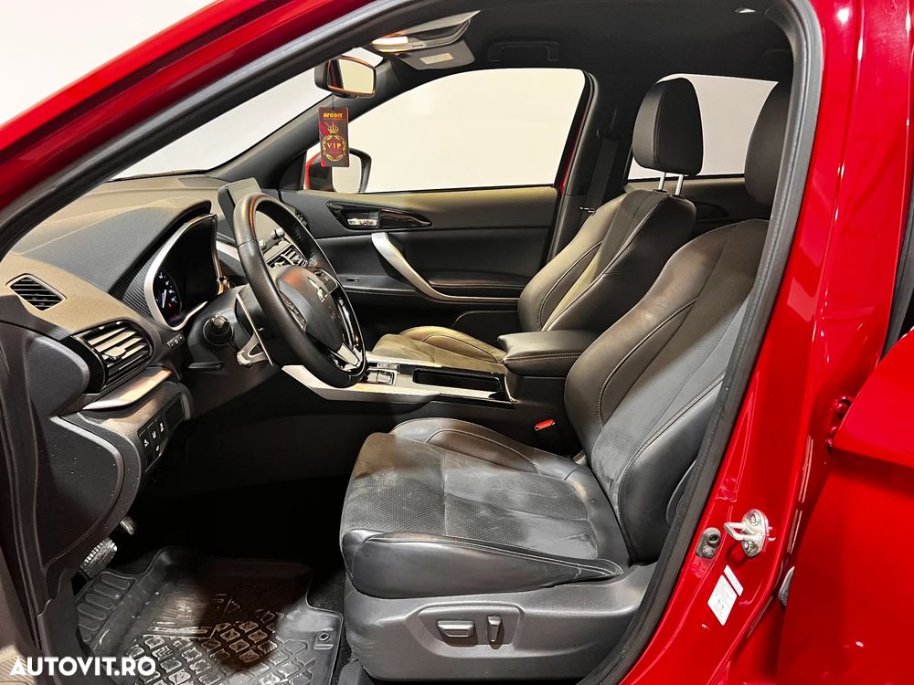 Mitsubishi Eclipse-Cross - 16