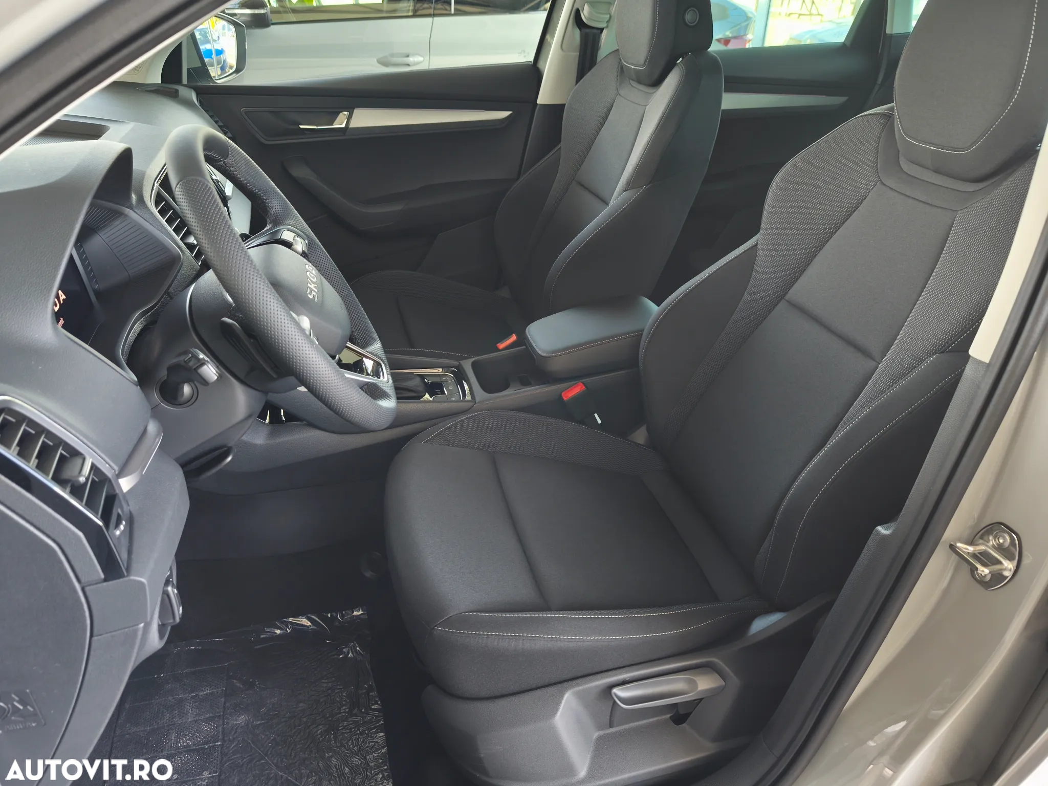 Skoda Karoq 1.5 TSI DSG Selection - 7
