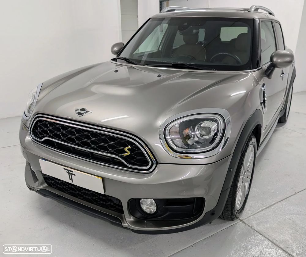 MINI Countryman Cooper SE ALL4 Auto - 25