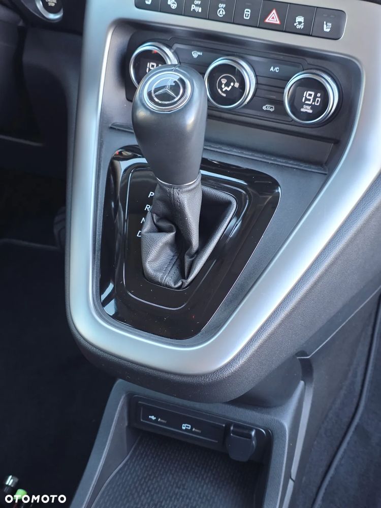 Mercedes-Benz Klasa T 180 d Progressive - 20