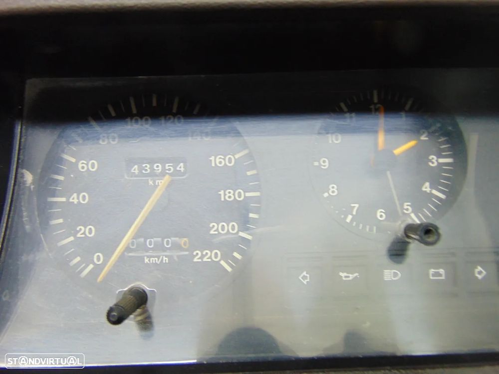 Ford Cortina MK5 conta kilómetros - 9