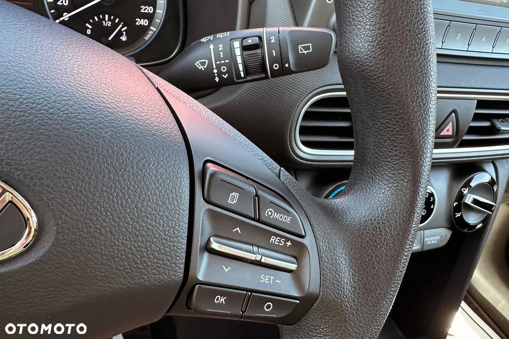 Hyundai Kona 1.0 T-GDI Classic Plus - 24