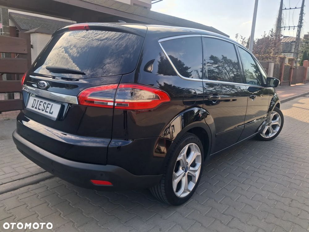 Ford S-Max - 39