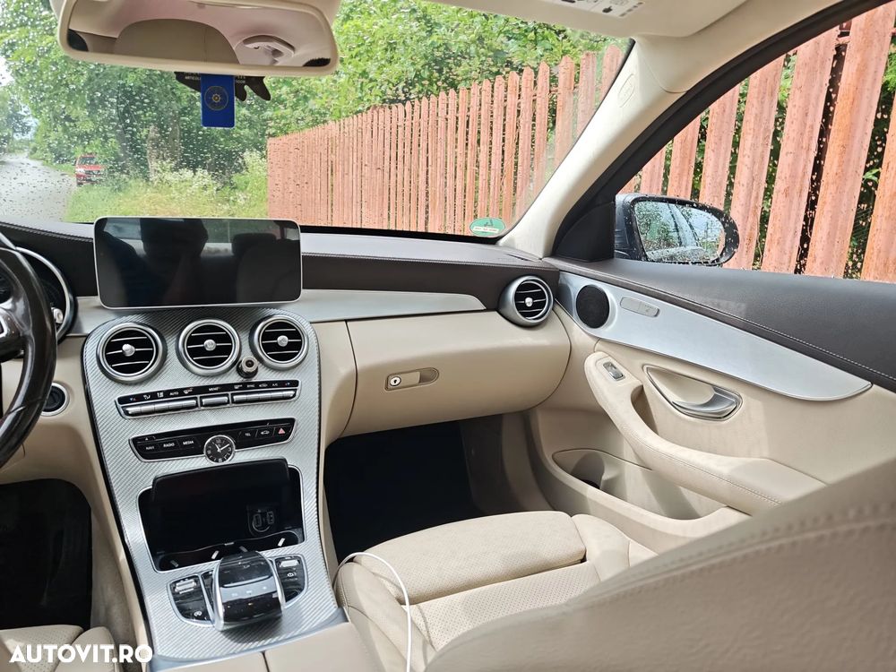 Mercedes-Benz C 220 d 4Matic 9G-TRONIC Exclusive - 11