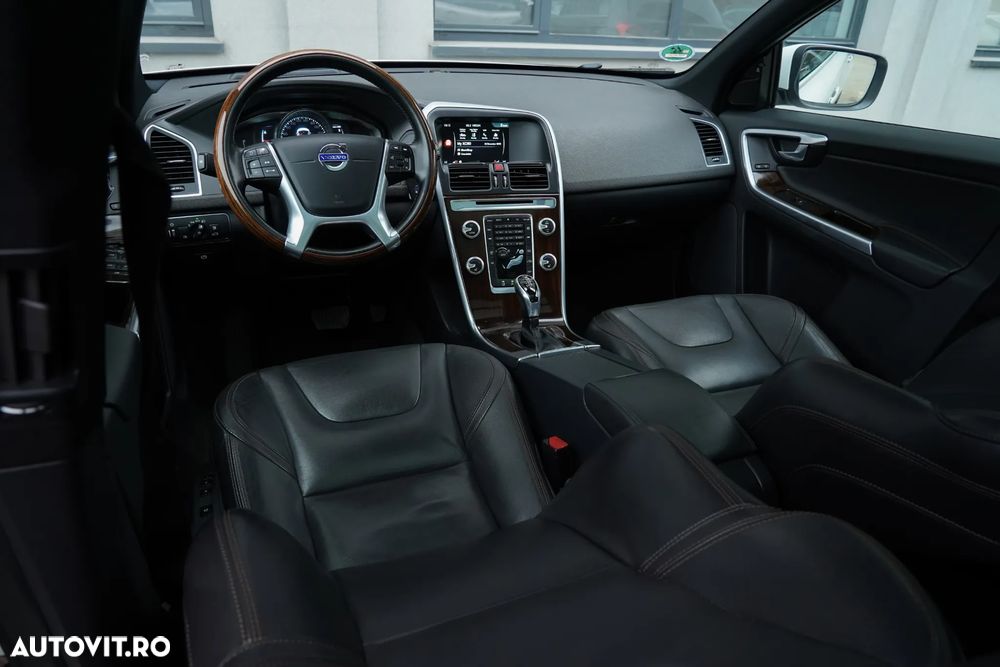 Volvo XC 60 D4 Geartronic Summum - 28