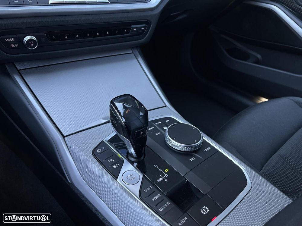 BMW 330 e Corporate Edition Auto - 12