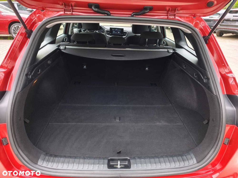 Kia Ceed 1.4 T-GDI L - 10