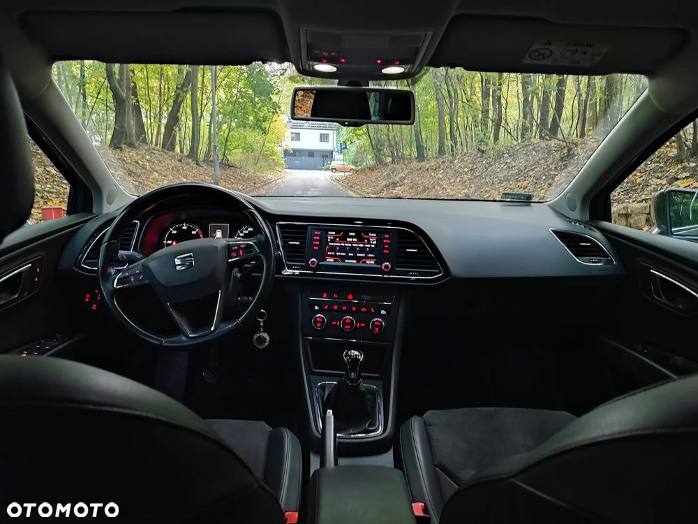 Seat Leon 1.6 TDI ECOMOTIVE Style - 9