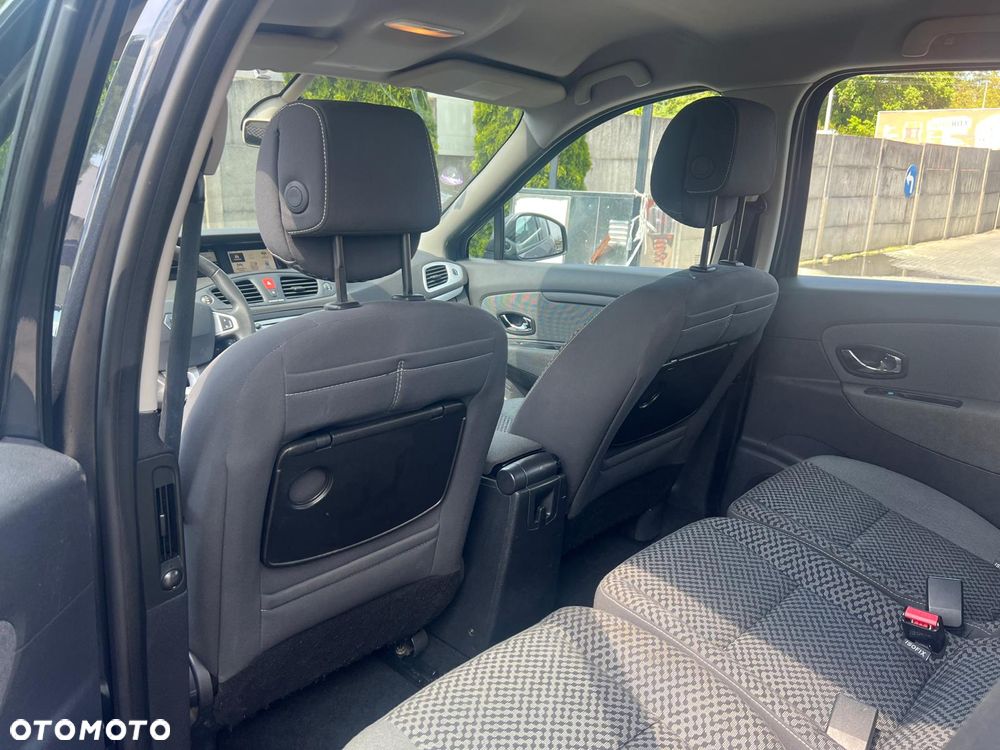Renault Scenic TCe 130 Dynamique - 32