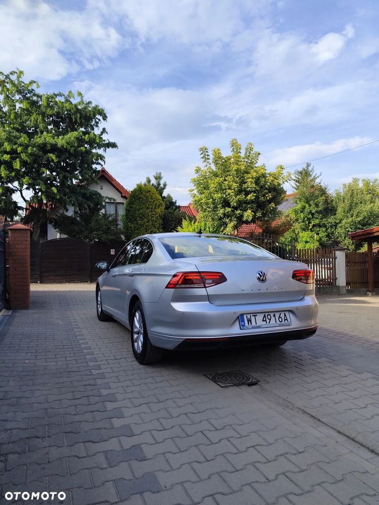 Volkswagen Passat 1.5 TSI EVO Business DSG - 4