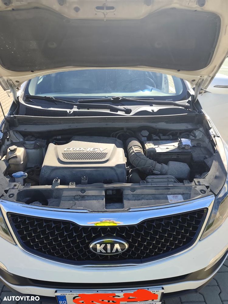 Kia Sportage 2.0 DSL 6AT 4x4 Style - 8