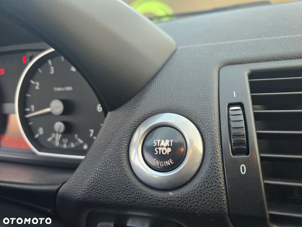 BMW Seria 1 116i - 21
