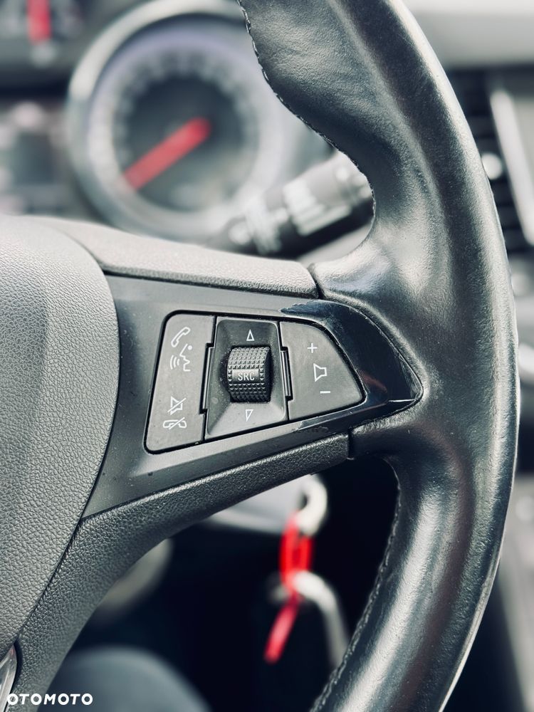 Opel Astra 1.4 Turbo Dynamic - 29